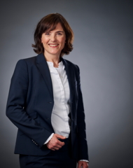 Frau Prof. Dr. Monika Reintjes ist stellvertretende Vorsitzende des Hochschulrats an der Hochschule für Wirtschaft und Umwelt Nürtingen-Geislingen und Aufsichtsrätin der Planungsgruppe M+M AG in Böblingen.