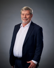 Regierungsbaumeister und Dipl.-Ing. Eberhard Frey ist Vorsitzender des Aufsichtsrates der Planungsgruppe M+M AG in Böblingen